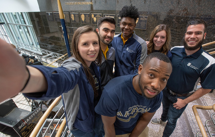 UA College of Engineering and Polymer Science students